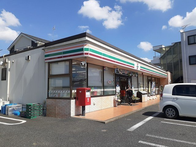 ラ　プルーヴの周辺|セブンイレブンまで600m