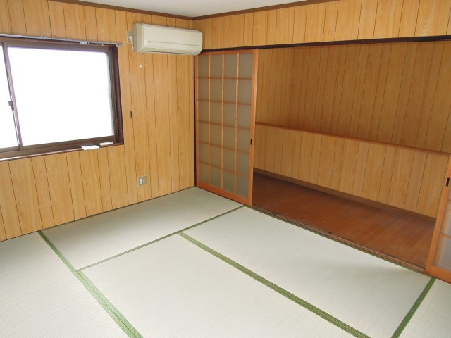 大江アパートⅡの和室