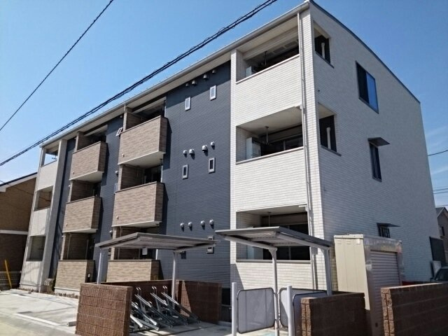 ラ・ファーレ・セゾンの外観