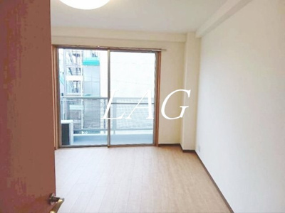 【居間・リビング】 | T・REST | 洋室のお部屋です。