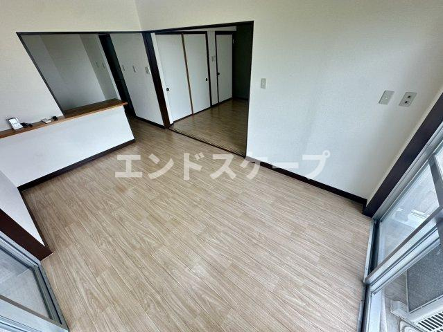 あさひレジデンス高崎上小鳥の居間・リビング|高崎、前橋のお部屋探しはエンドスケープまで！お客様の理想お聞かせ下さい♪