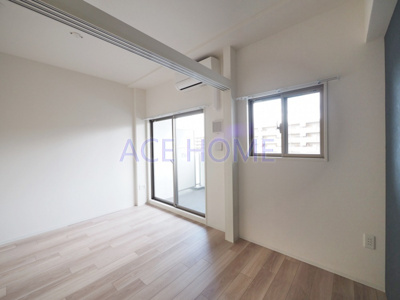 【内装】 | Alivis放出