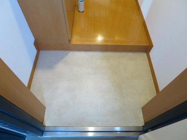 ジュエル板橋区役所前の玄関|玄関を開けたところです