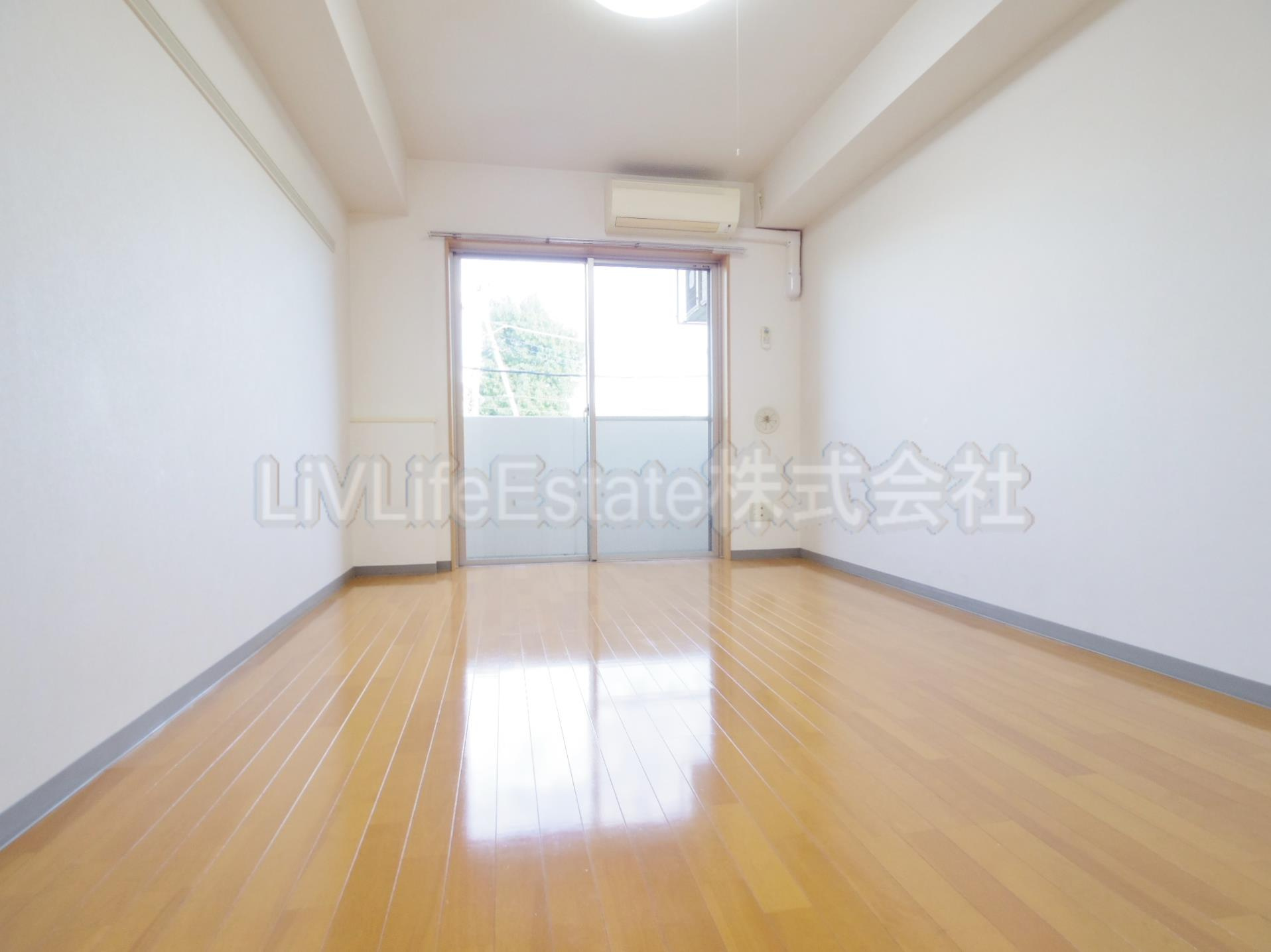 ＰＡＤＤＹ　ＦＩＶＥ(パディー　ファイブ)の居間・リビング