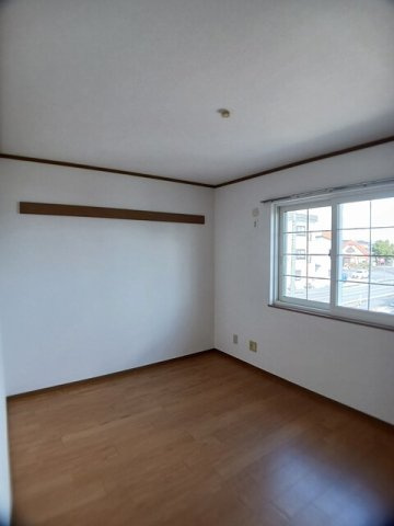 ピーコックＢ　　刈谷市近郊の賃貸はクラスホーム刈谷店の内装|過ごしやすい室内です