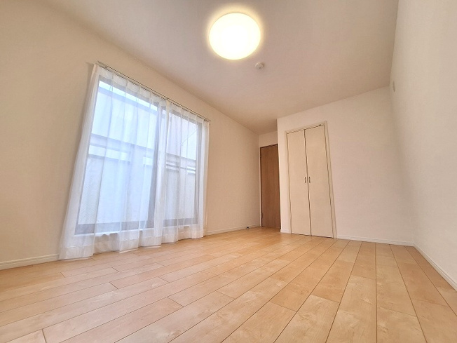 【洋室】 | 板橋区高島平5丁目　中古一戸建住宅　（成増店） | 7.1帖の洋室。