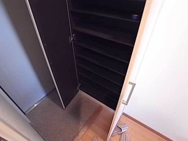 神戸市兵庫区永沢町４丁目の賃貸マンションの玄関|玄関