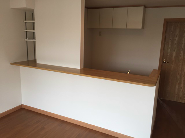 岸和田市三田町のハイツの居間・リビング|リビングです