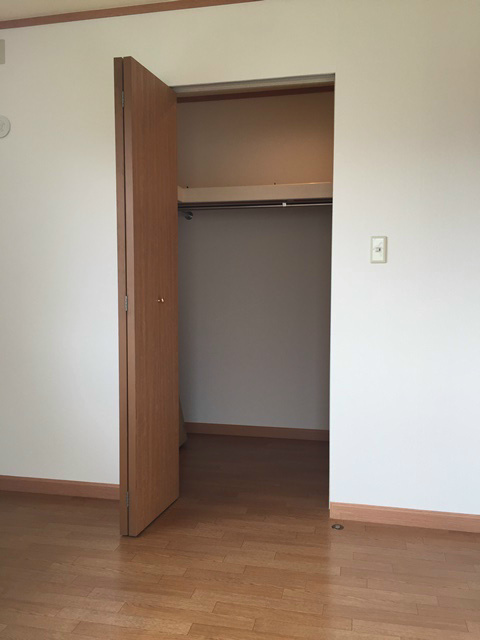 岸和田市三田町のハイツの収納|収納豊富です