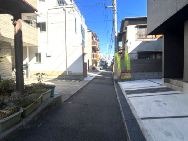南区宇品御幸5丁目の前面道路含む現地写真