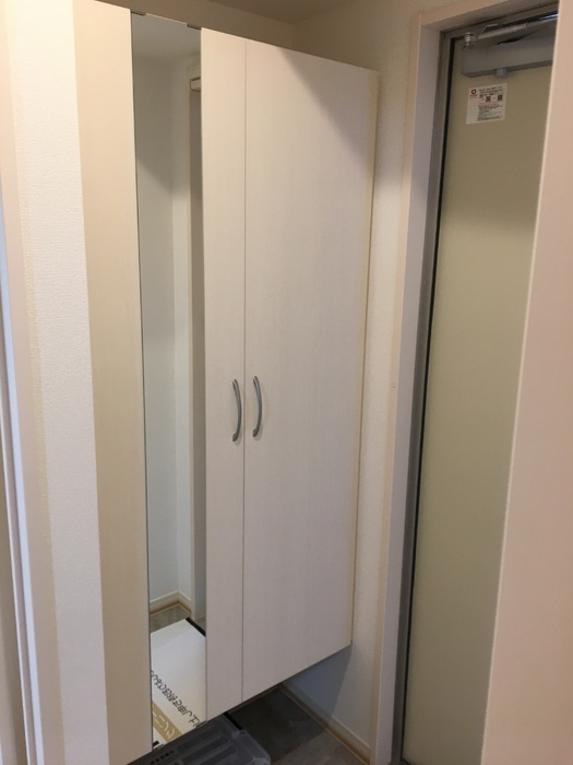 サニーソレイユの玄関