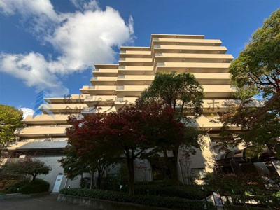 【外観】 | ブルックス神戸 | 外壁タイル張りの綺麗なマンションです♪