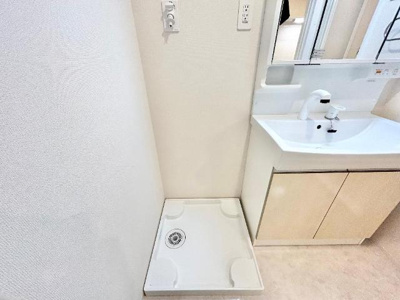 【設備】 | サニーコート香ヶ丘 | 洗濯機置場