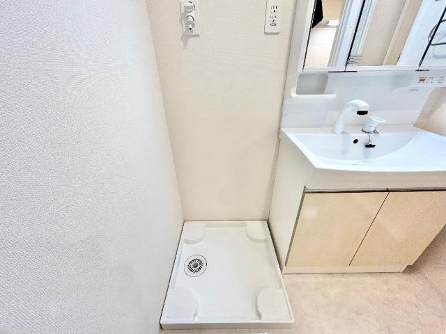 【設備】 | サニーコート香ヶ丘 | 洗濯機置場