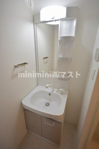 ラヴィータ難波元町(旧:TOYOTOMI STAY Premium 難波元町の洗面所