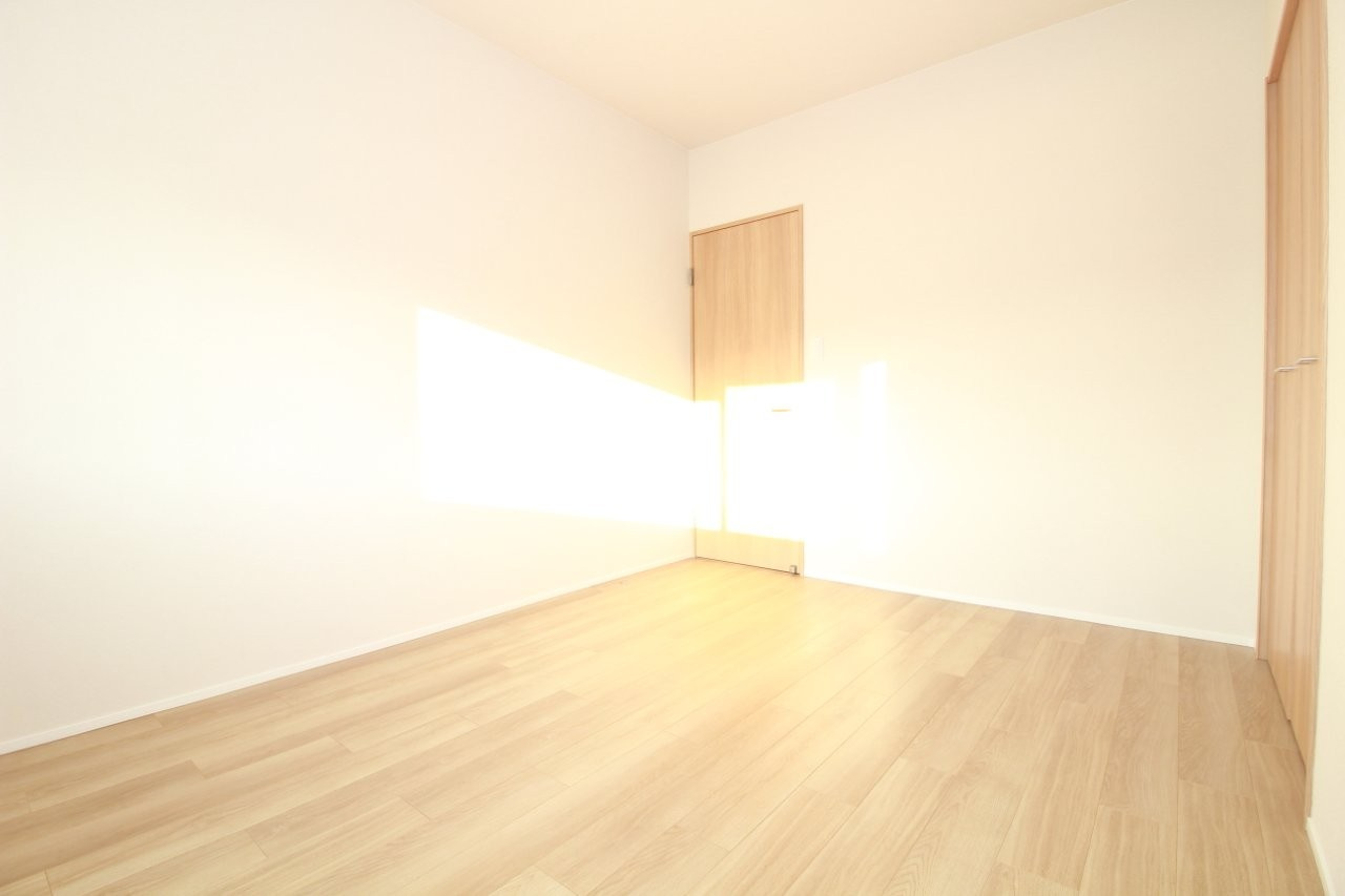 ユーハウス幸田の洋室