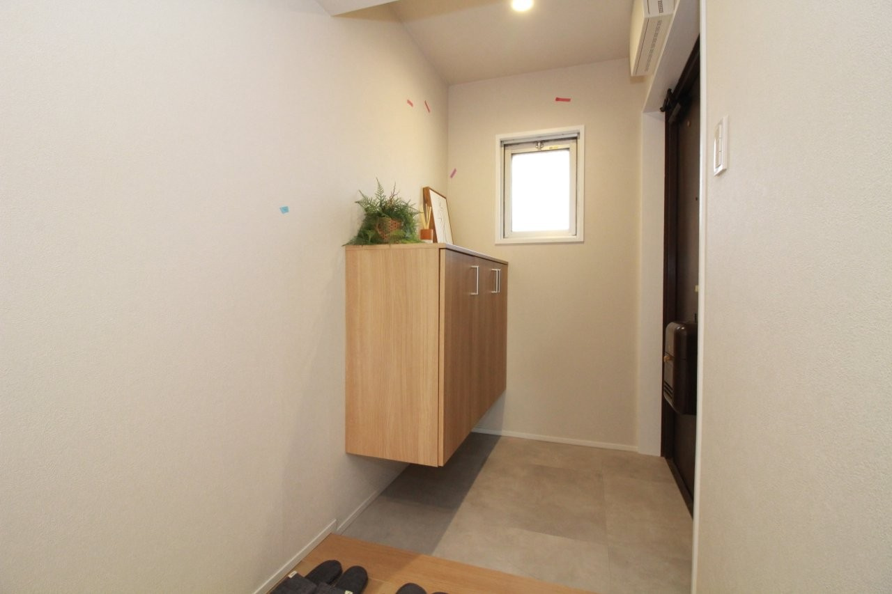 ユーハウス幸田の玄関