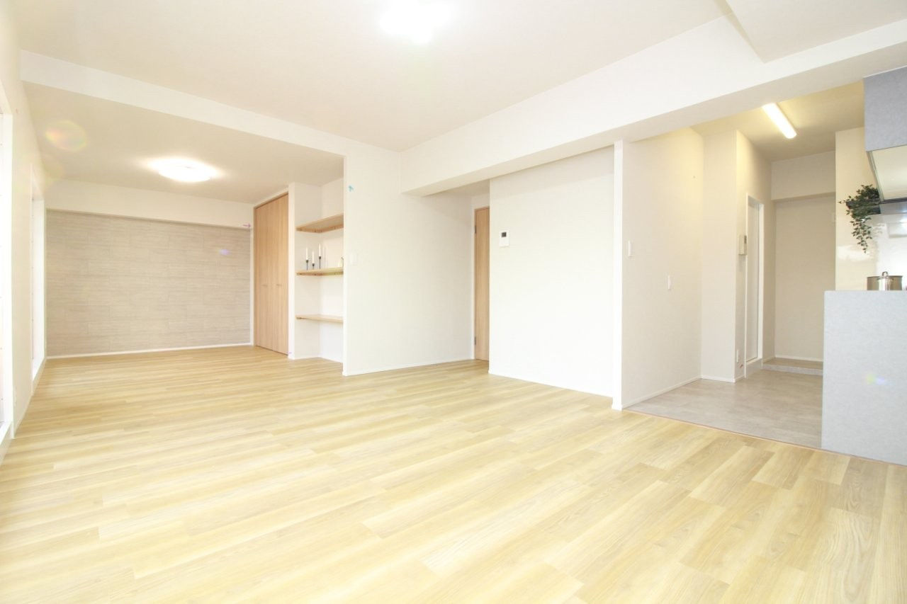 ユーハウス幸田の居間・リビング