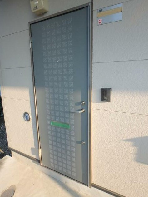 サンライズヒルの玄関