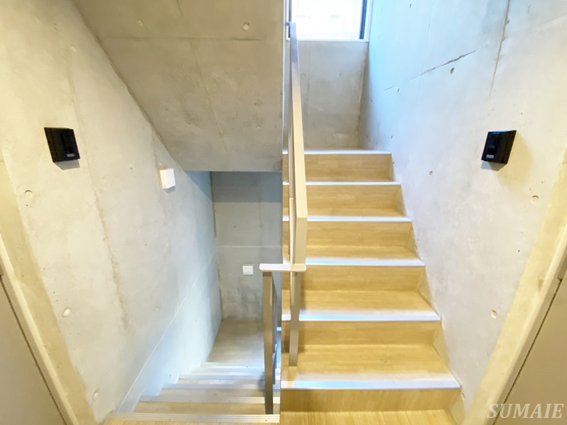 ラシクラス王子のその他共用部分|共用階段です☆