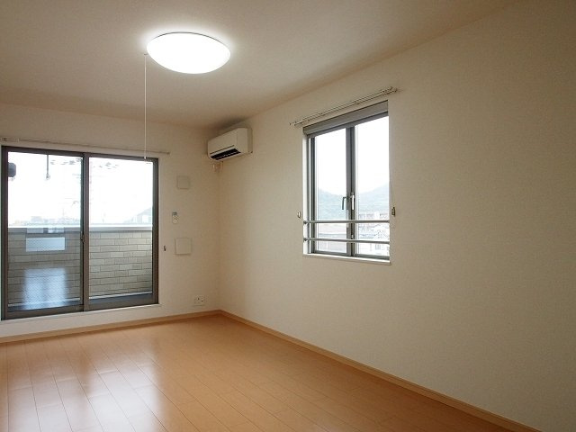 ポエム・ひまわりの内装