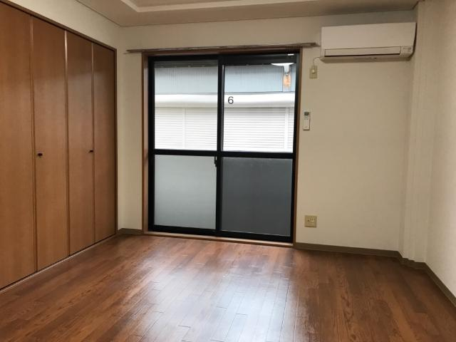 ヴァン　ヴェールの内装|洋室