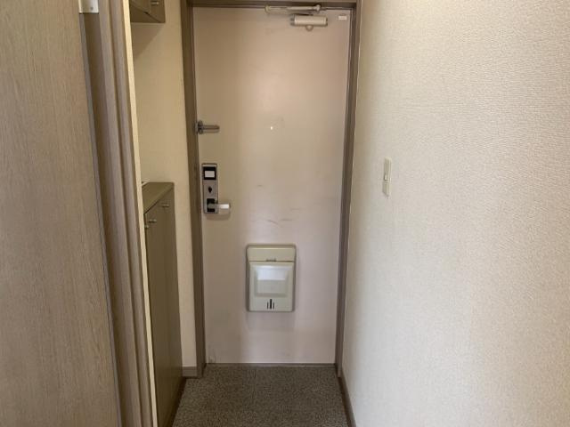 リブ・ヒルズの玄関|玄関