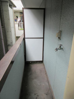 室外洗濯機置場です。