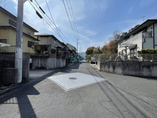 【前面道路含む現地写真】 | 仰木の里２丁目
