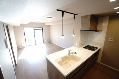 【居間・リビング】 | 【上質リノベ】Jcity五日市アベニュー | 室内（2026年2月18日9：00頃）撮影
