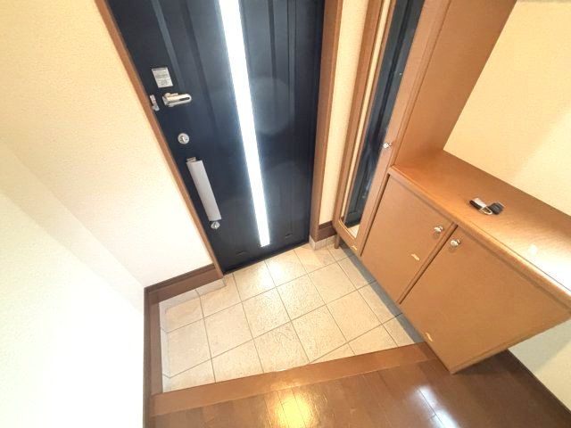 フジパレス戸建賃貸羽曳が丘西の玄関