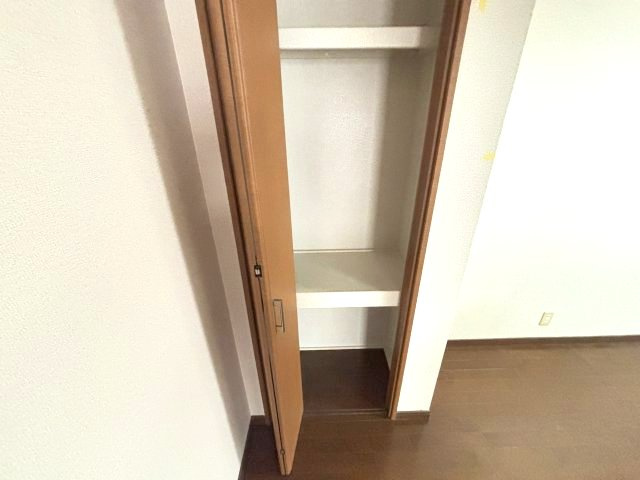 フジパレス戸建賃貸羽曳が丘西の収納