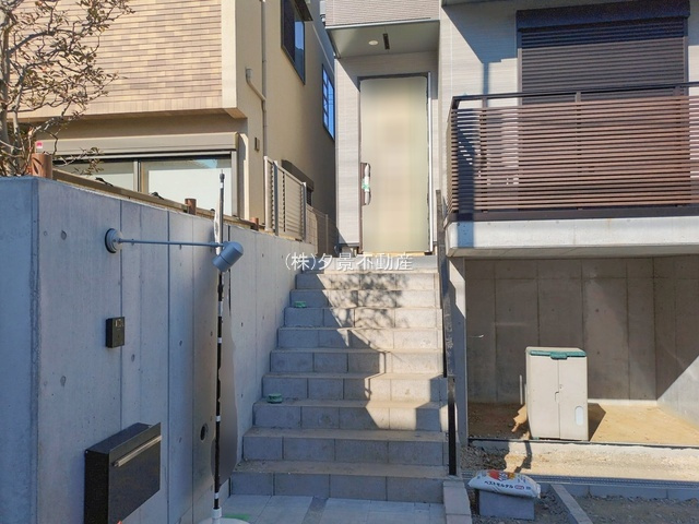 《仲介手数料無料》練馬区関町北４丁目20-2新築一戸建て