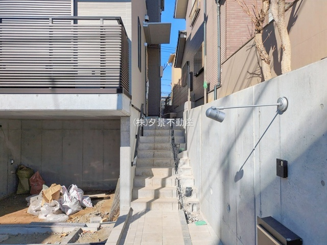 《仲介手数料無料》練馬区関町北４丁目20-2新築一戸建て