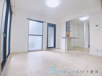 【居間・リビング】 | コンセール妙音通【名古屋市賃貸・事務所利用可能】