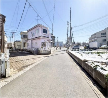 【前面道路含む現地写真】 | 白岡市小久喜　中古戸建