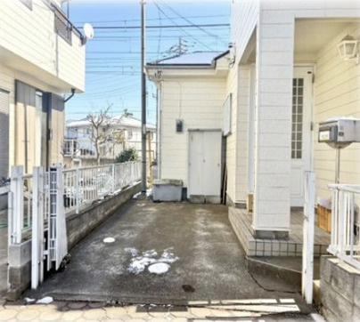 【駐車場】 | 白岡市小久喜　中古戸建