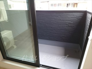 安芸高田市吉田町常友のアパートのバルコニー