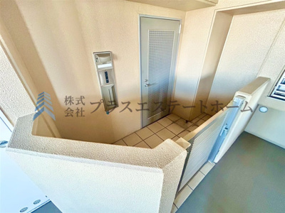 【その他】 | ワコーレレジクス兵庫 | 4.06平米の専用ポーチ♪