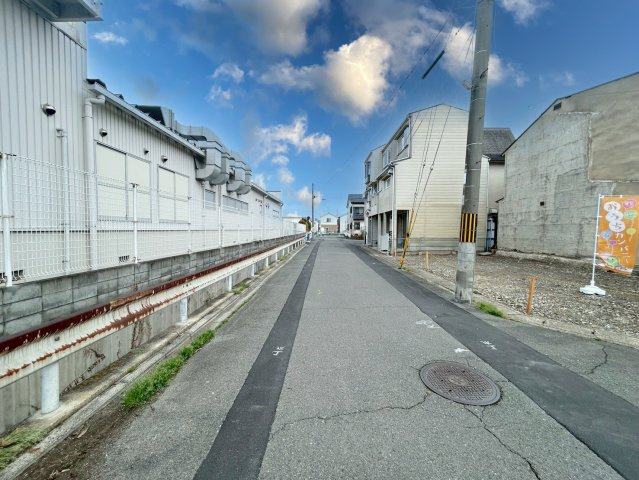 羽束師志水町　建築条件無土地の前面道路含む現地写真