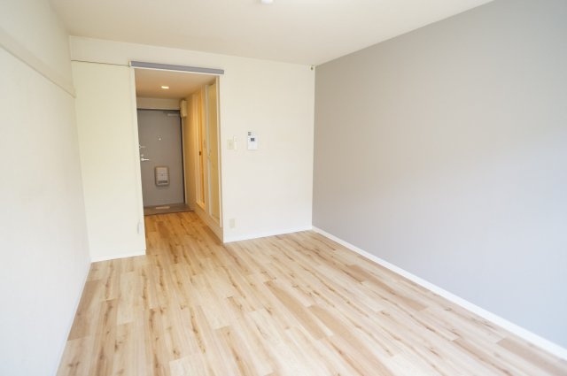 ダイワ学園前ロジングハウスＣの居間・リビング