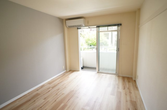 ダイワ学園前ロジングハウスＣの洋室