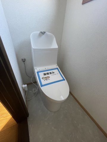 想定年間賃料　万　想定利回り　％　木造戸建のトイレ