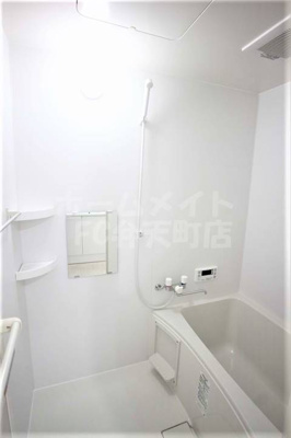 【浴室】 | ラピュタ九条 | コンパクトで使いやすいお風呂です