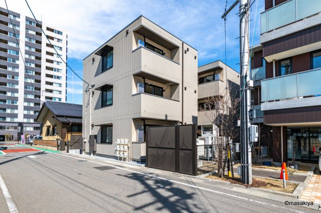 コラージュくりたの外観