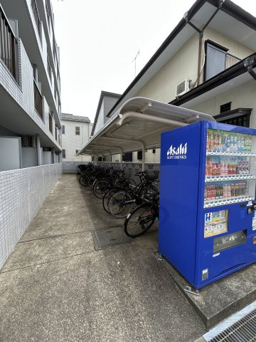 エマーユ若葉のその他共用部分|駐輪場