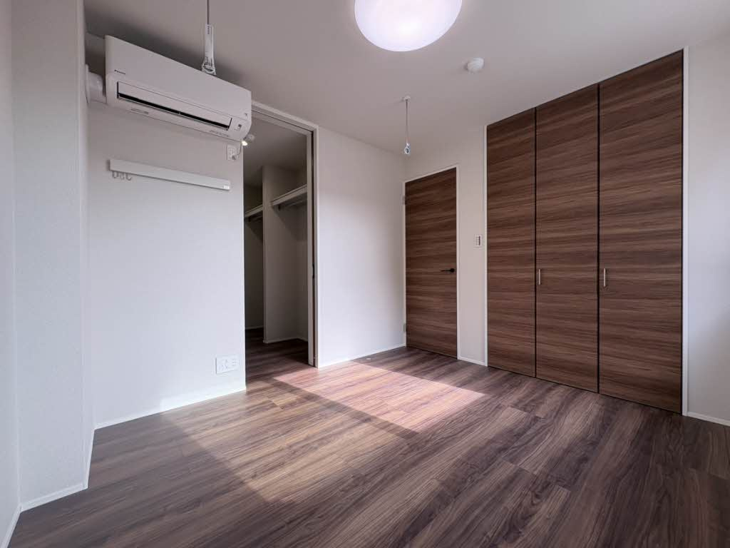 セントリビエ江北の洋室