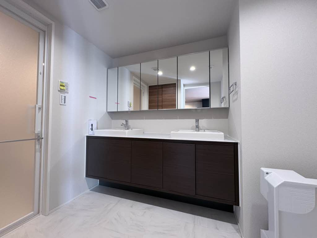 セントリビエ江北の洗面所