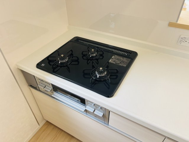 刈谷市小垣江町本郷下22番２、18の各一部『仲介手数料無料』新築戸建てのキッチン