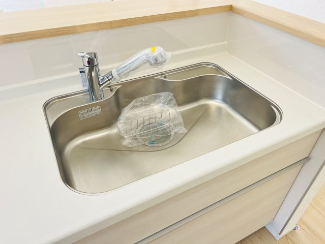 刈谷市小垣江町本郷下22番２、18の各一部『仲介手数料無料』新築戸建てのキッチン